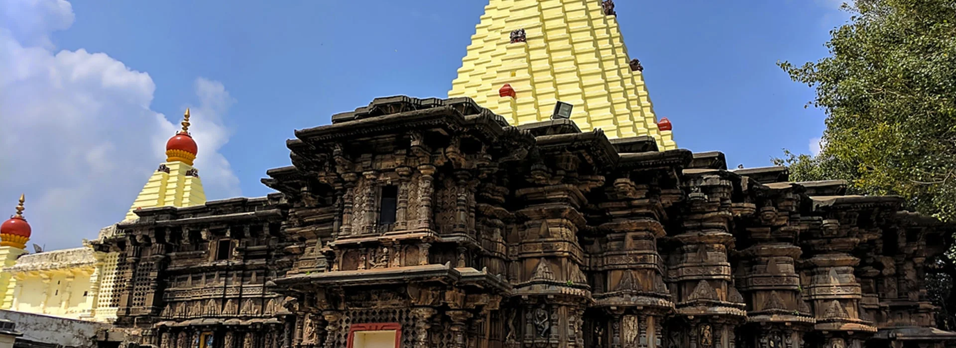 Explore Kolhapur