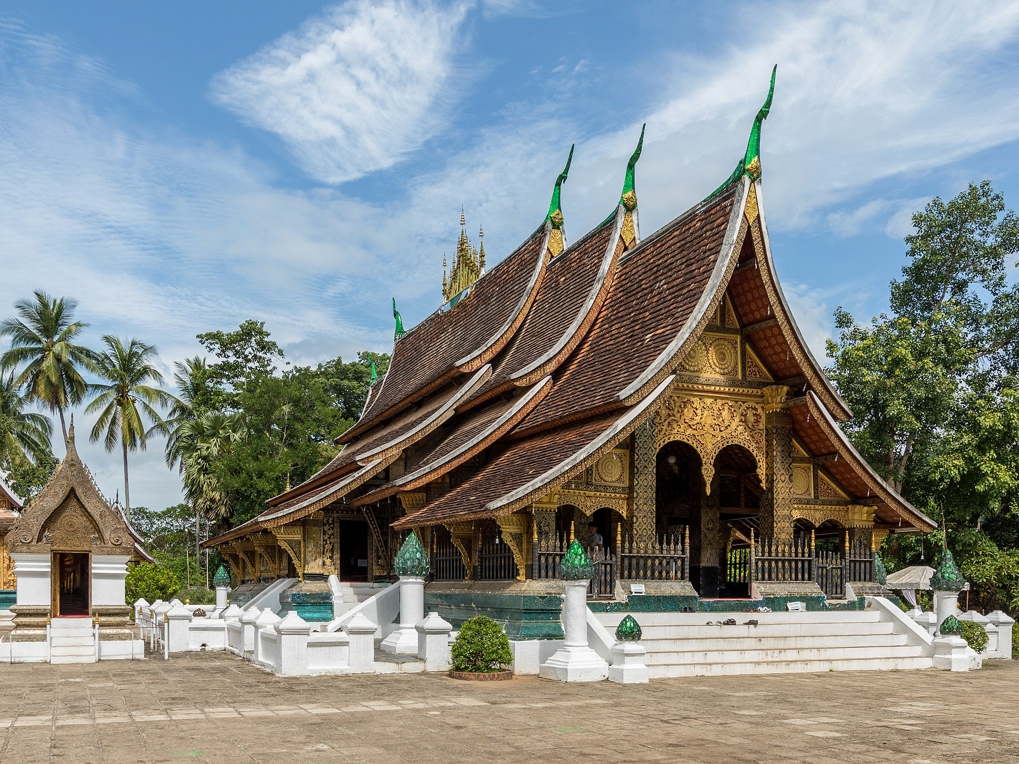 Laos Explorer: Luang Prabang To Pakbeng Scenic Journey
