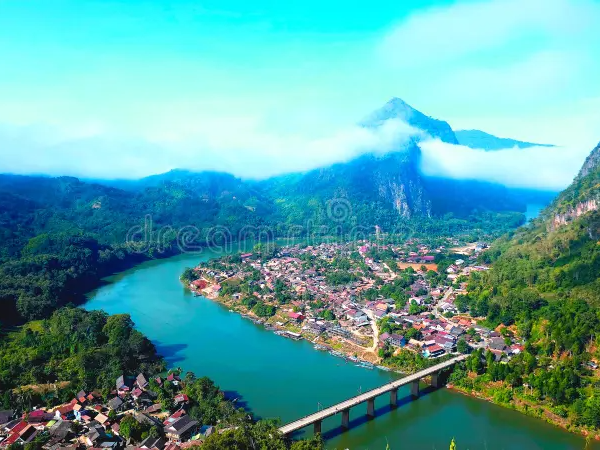 Luang Prabang – Oudomxai – Hill Tribe Villages – Muang Kua – Muang Ngoi – Trek – Nongkiaw – Luang Prabang