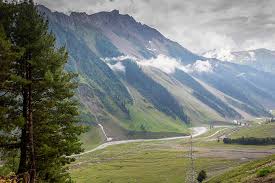 SRINAGAR, KARGIL & LEH, NUBRA, TURTUK PANGONG TOUR PACKAGE -6