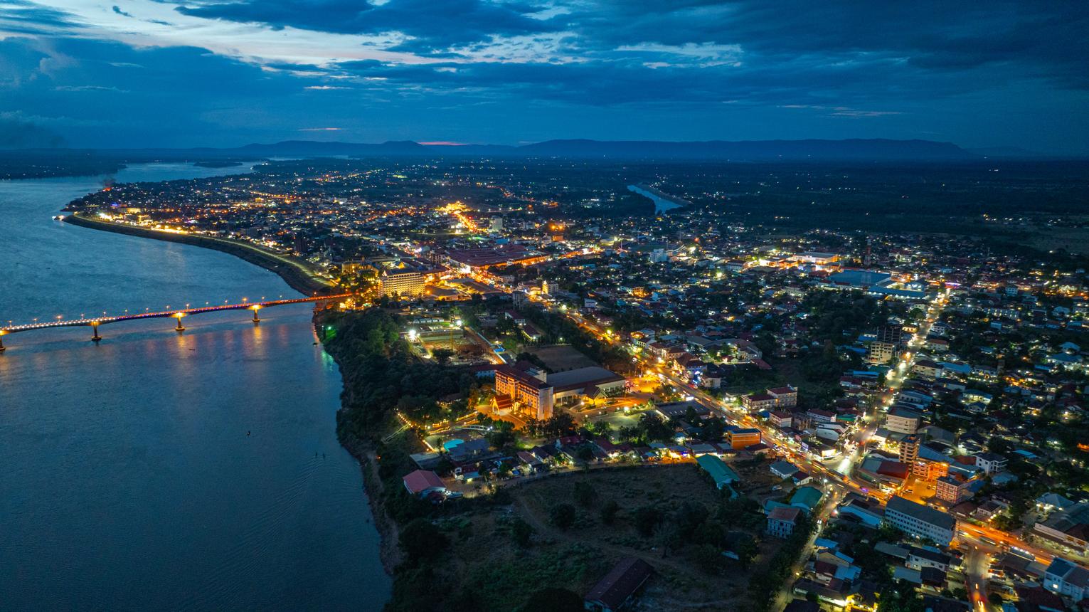 Vientiane & Vang Vieng Adventure