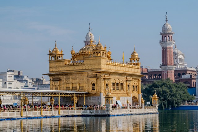 Himachal Hills & Amritsar Spiritual Escape