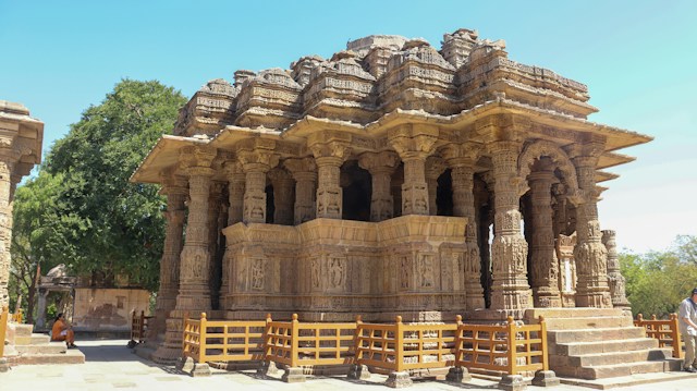 Colors of Gujarat Tour